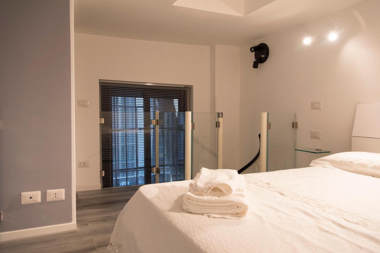 Appartement Youhosty - Ariberto 22 *